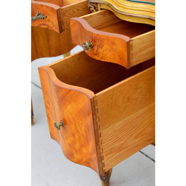 Magnificent Vintage French Provincial Louis XV Rococo Satinwood & Burl Wood Vanity For Sale - Image 10 of 14
