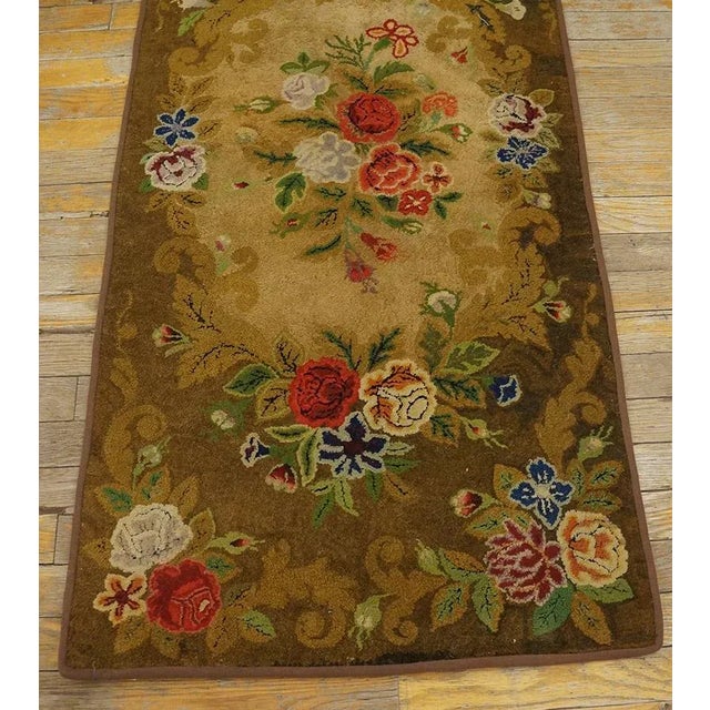 Brown Vintage American Hooked Floral Medallion Wool Brown Earth Tone 1950s Modern Rug For Sale - Image 8 of 12