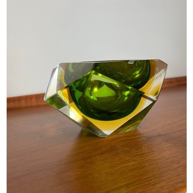 Vintage Mandruzzato Murano Green & Amber Sommerso Faceted Glass Ashtray For Sale - Image 10 of 10