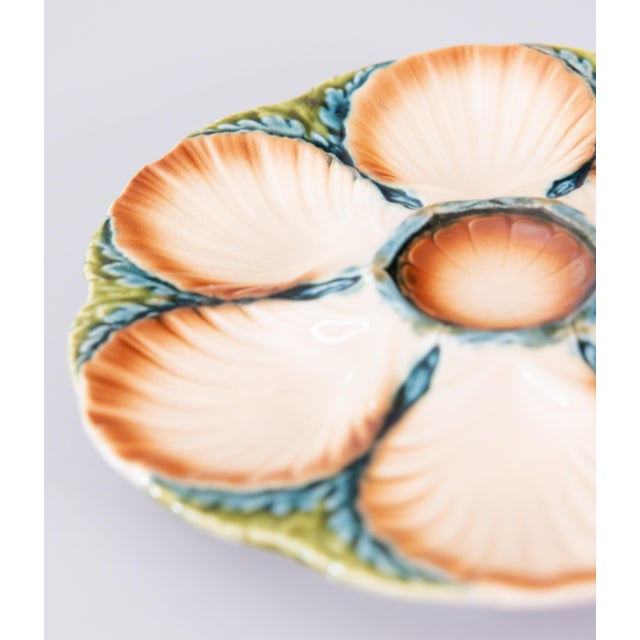 De Sarreguemines Antique French Sarreguemines Majolica Oyster Plate, Circa 1870 For Sale - Image 4 of 7