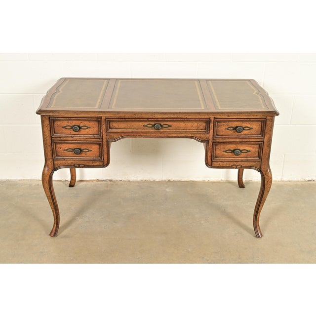 French Provincial Sligh Furniture French Provincial Louis XV Carved Fruitwood Leather Top Bureau Plat Desk, Circa 1960s For Sale - Image 3 of 12