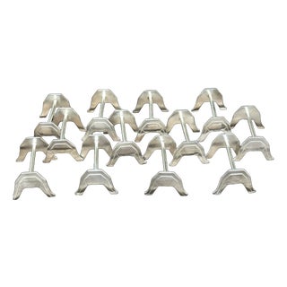 Large Art Deco Silver-Plated Arceaux Knife Rests by Victor Saglier Ee Frères, France, 1930s, Set of 12 For Sale