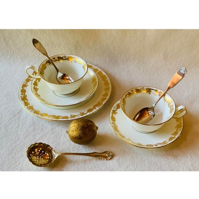 1950s Wedgwood Whitehall Gold Ivy Bone China Tea Set, 10-Piece For Sale - Image 6 of 18