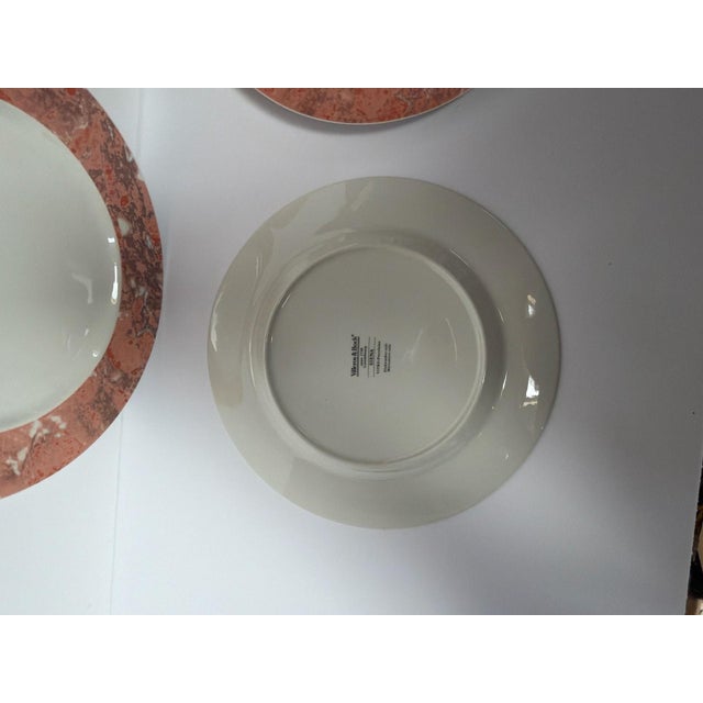 1990s Villeroy & Boch Siena 10.5" Dinner Plates Salmon Marble Vitro-Porcelain - Set of 4 For Sale In Los Angeles - Image 6 of 6