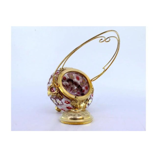 Gold-Plated Silver and Murano Glass Bonbonniere with Floral Motifs Embossing and Spherical Feet For Sale - Image 5 of 10