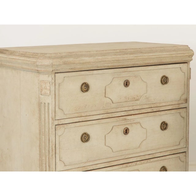 Gustavian Style Pine Chests of Drawers - A Pair For Sale In New York - Image 6 of 11