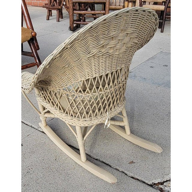 Wood 1940s Bar Harbor Wicker Child's Chair W/Leather Seat For Sale - Image 7 of 8