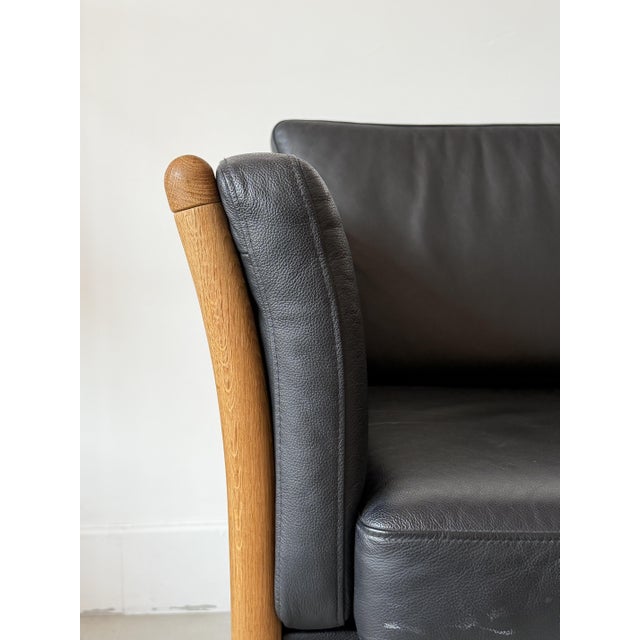Black Leather 3-Seater Sofa with Oak Frame attributed to Mogens Hansen for Stouby, Denmark, 1970s For Sale - Image 4 of 18