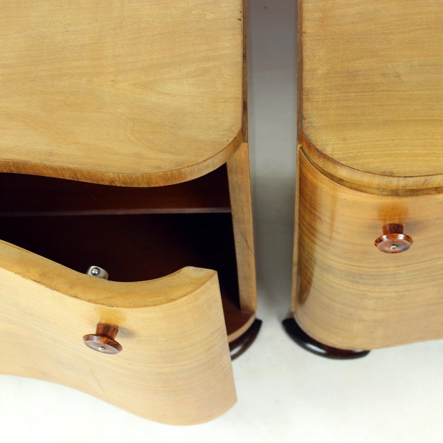 Wood Art Deco Bedside Tables by Jindřich Halabala for Up Závody, 1930s, Set of 2 For Sale - Image 7 of 18
