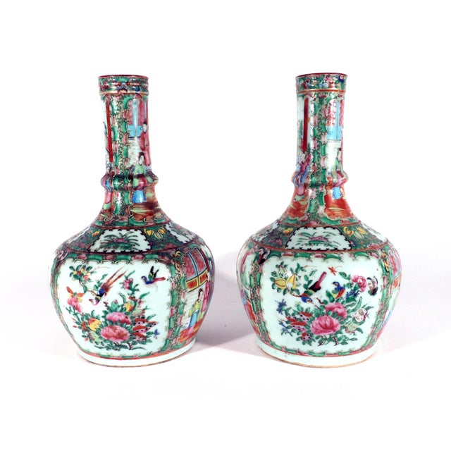 Chinese Chinese Export Porcelain Bottle-Form Rose Medallion Vases For Sale - Image 3 of 18