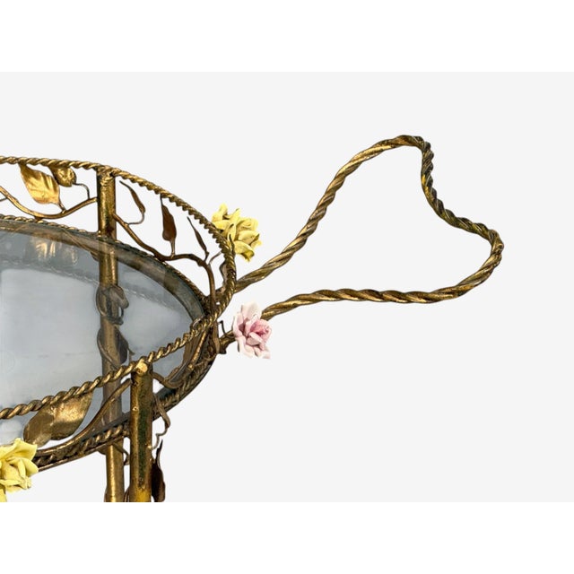 1970s Hollywood Regency, Bar Car, Gilt Metal, Porcelain, Usa, 20th C. For Sale - Image 5 of 11