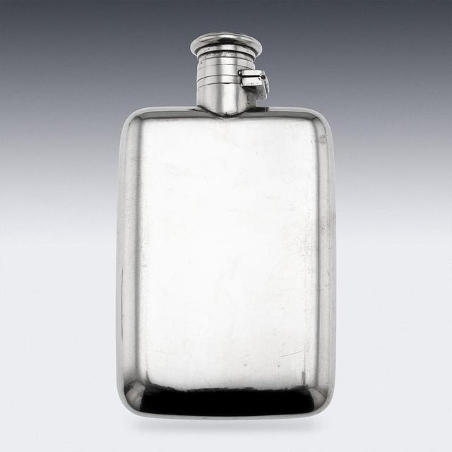 Antique Japanese Export Silver Cherry Blossom Hip Flask, 19th Century For Sale - Image 4 of 17