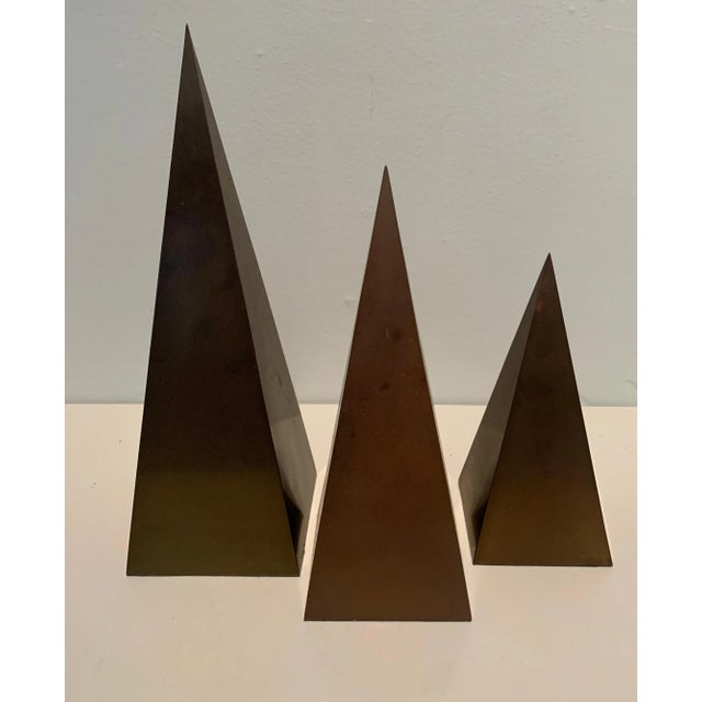Brass Mid-Century Modern Brass Triangular Obelisks - Set of 3 For Sale - Image 8 of 11