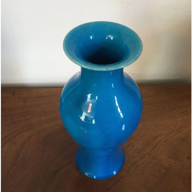 Asian Early 20th Century Chinese Porcelain Peacock Blue Baluster Shaped Vase For Sale - Image 3 of 10