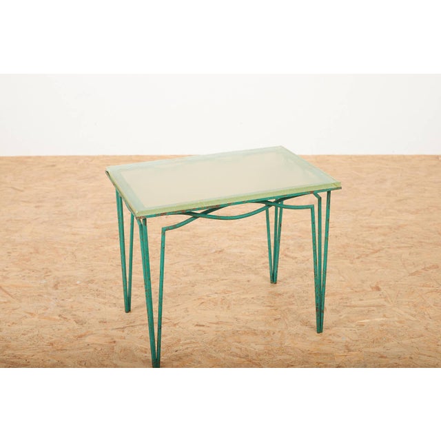 Side Table in Green Lacquered Wrought Iron and Sand-Colored Glass Top, in Worn conditions. Designed 1920 to 1949