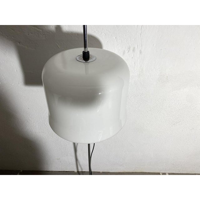 1960s Mid-Century Mushroom Floor Lamp in Chrome and White Acrylic from Superlux, 1960 For Sale - Image 5 of 18