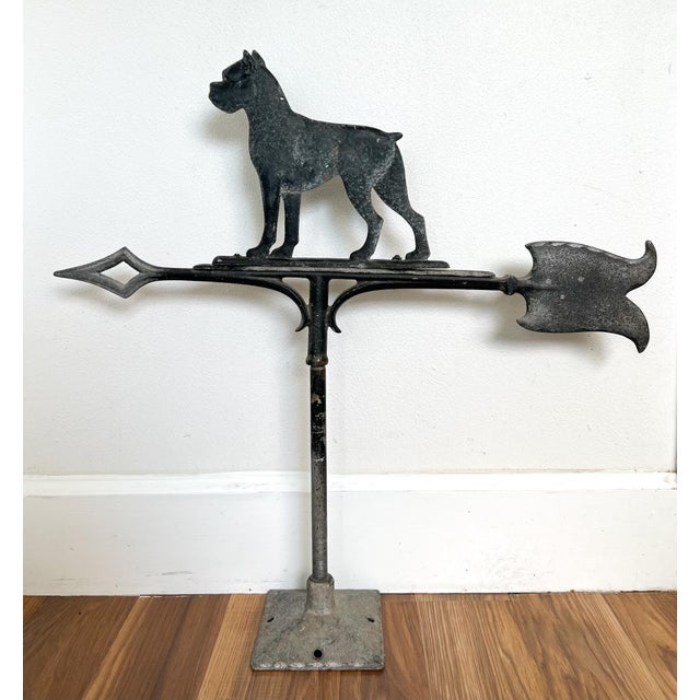 AERIN Large Antique Cast Iron Boxer Dog Weathervane – Directional Arrow Design – Americana / Industrial / Farmhouse Decor For Sale - Image 4 of 15