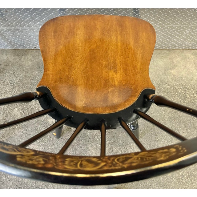 Hitchcock Decorated Fanback Windsor Dining Chairs - Set of 4 For Sale - Image 11 of 12
