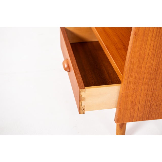 Vintage Scandinavian Teak Bookcase with Drawers, 1960s For Sale - Image 9 of 12