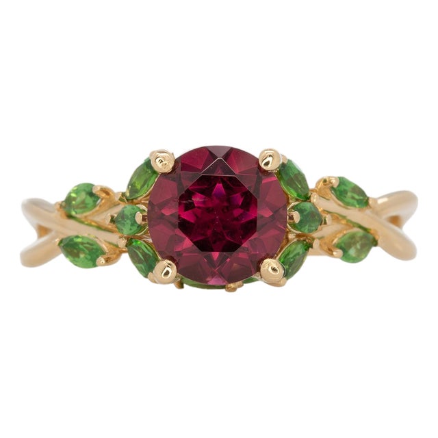 1.1Ct Purple Sapphire Ring With Natural Tsavorite Accents: Solid 14k Gold, 7mm, Size 6.75 For Sale