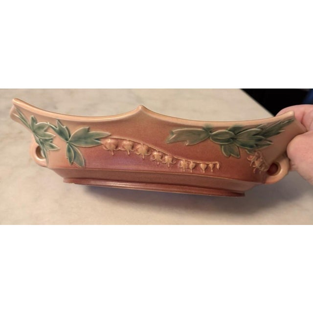 Roseville Bleeding Heart Pink ca.1938 Vintage Art Ceramic Bowl 383-12" For Sale - Image 11 of 12