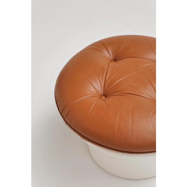 Karate Lounge Chairs and Ottomans by Michel Cadestin for Airborne, 1970s, Set of 3 For Sale - Image 14 of 15