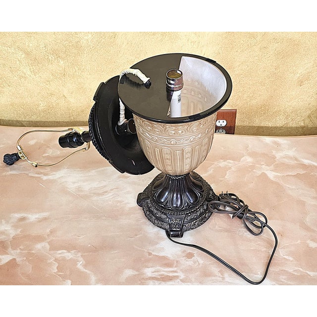 Vintage Neoclassical Urn Table Lamp With Frosted Glass & Dual Night Light For Sale - Image 10 of 18
