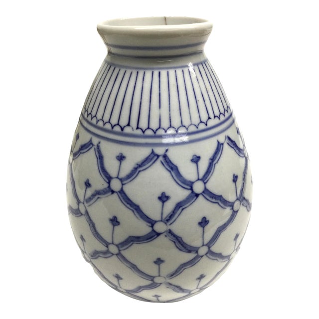 Antique Porcelain Bud or Flower Vase Thailand For Sale