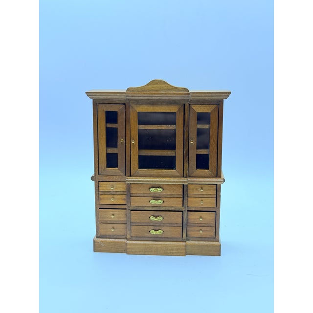 American Vintage Shackman Dollhouse Miniature Wooden Hutch Cabinet, 1:12 Scale For Sale - Image 3 of 7