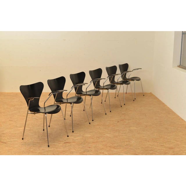Model 3207 Chair by Arne Jacobsen for Fritz Hansen, 1955 For Sale - Image 9 of 13