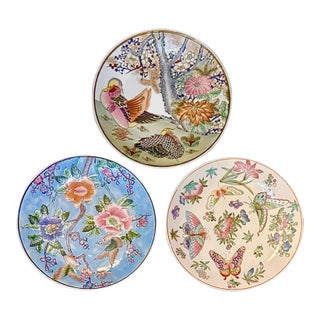 Collector's Plates - Chinoiserie - Set of 3 For Sale