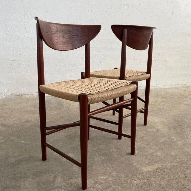 1960s Pair of 1960s Peter Hvidt and Orla Molgaard Nielsen Teak and Rope Model 316 Chairs For Sale - Image 5 of 10