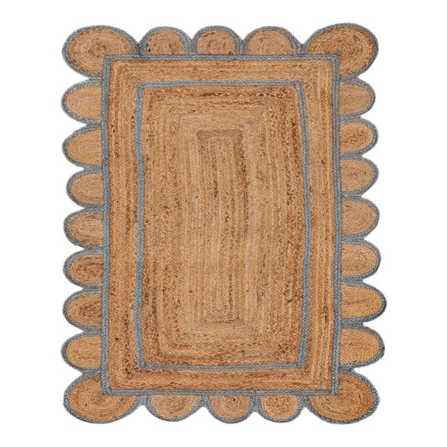 Grey Trim Jute Scallop Braided Handmade Rug - 9'x12' For Sale