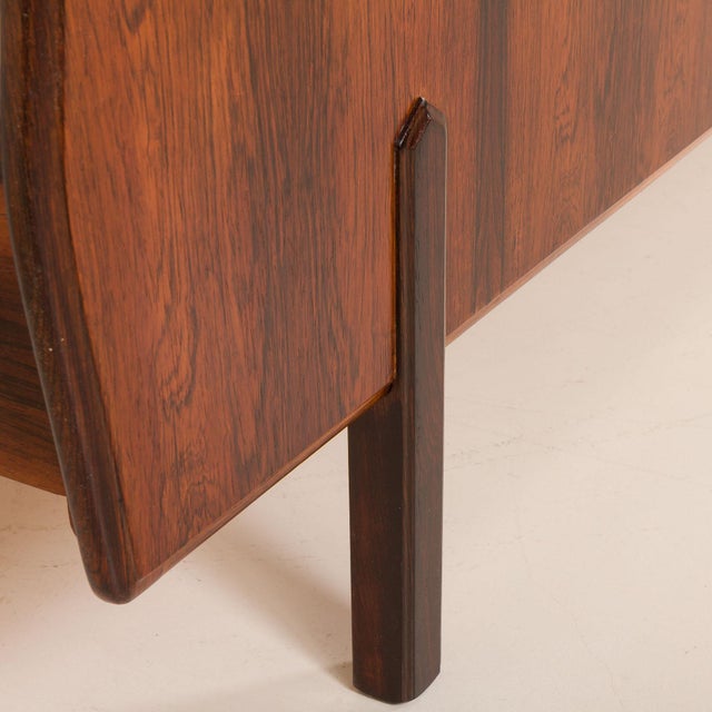 Mid-Century Modern Scandinavian Bed in Rosewood, 1960s For Sale - Image 16 of 18