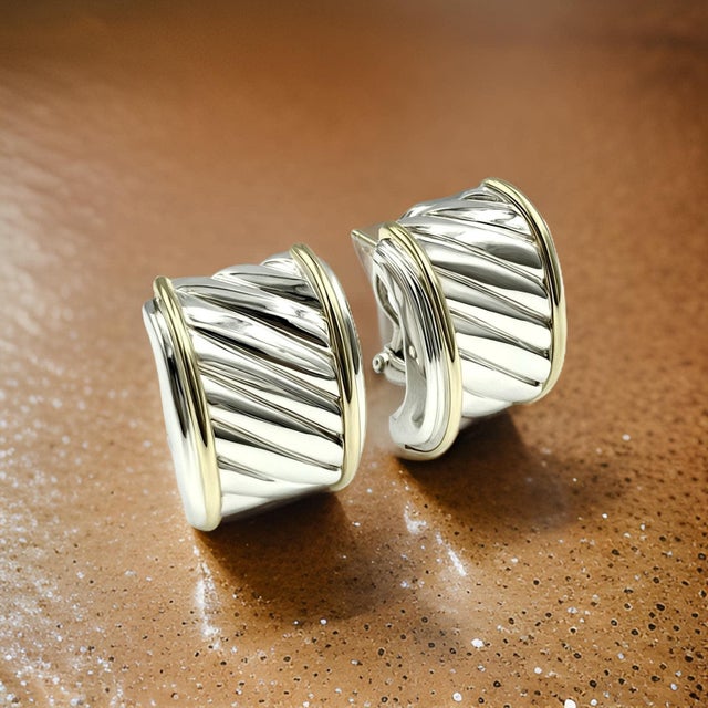 1990s David Yurman Authentic Estate Thoroughbred Cable Earrings 14k Gold + Silver, A Pair For Sale - Image 10 of 13