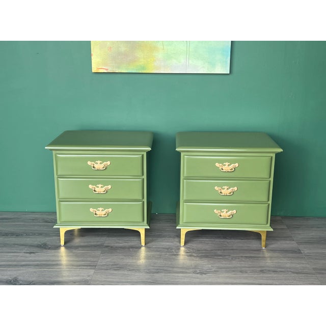 Late 20th Century Pair of Green Nightstand in Mid-Century Modern Style For Sale - Image 11 of 15