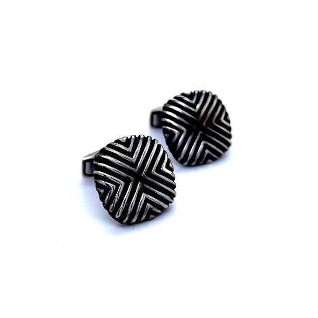Metal 1990s Pair of John Hardy Estate Cufflinks Sterling Silver For Sale - Image 7 of 8