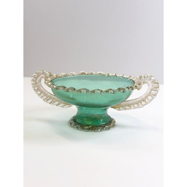 1950s Venetian Style Murano Glass Tazza with Gold Inclusions, Italy, 1950s For Sale - Image 5 of 10