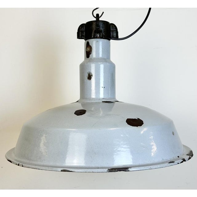 Large Industrial Grey Enamel Factory Lamp, 1950s For Sale - Image 9 of 17