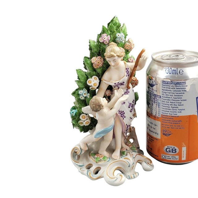 Chelsea Style Porcelain Venus and Cupid Figure from Samson Paris, 1860s For Sale - Image 12 of 13