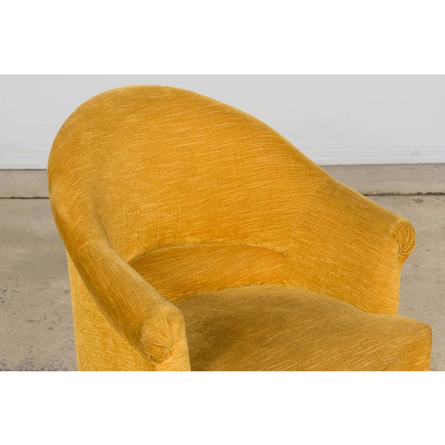 Napoleon III Style Velvet Crapaud Armchair, Provence, 1940 For Sale In New York - Image 6 of 17