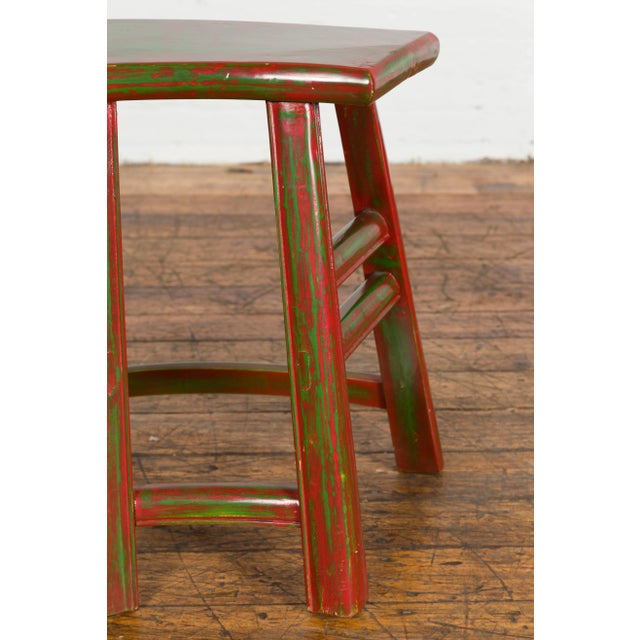 Japanese Late Meiji Period Red and Green Lacquered Stool with Semicircular Seat For Sale In New York - Image 6 of 13