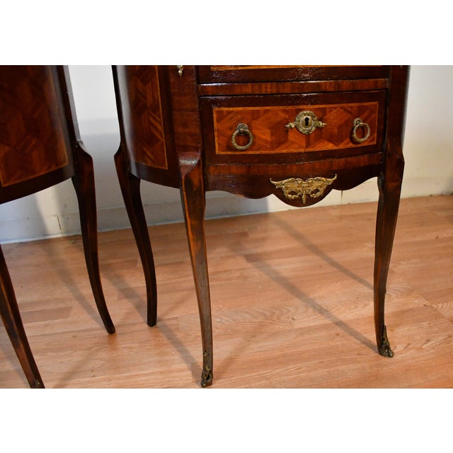 Brown 1890s Pair French Louis XV Walnut Satinwood Inlay & Marble Top Nightstands For Sale - Image 8 of 18