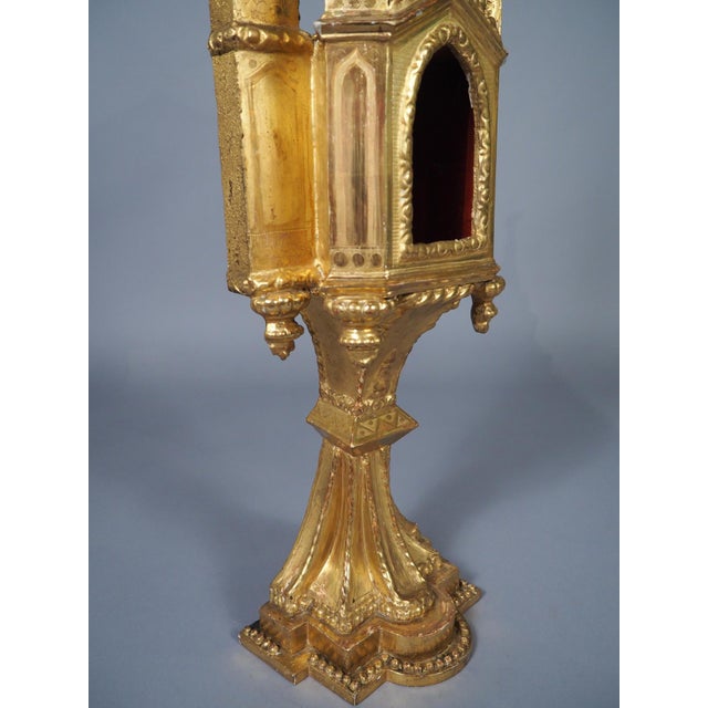 18th Century French Giltwood Architectural Monstrance For Sale - Image 15 of 18