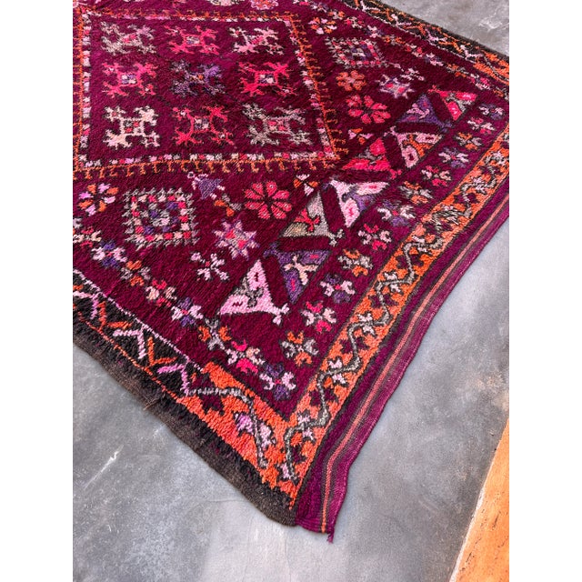 1980s Moroccan Handknotted Rug - 6'9" X 12'7" Ft For Sale - Image 5 of 11