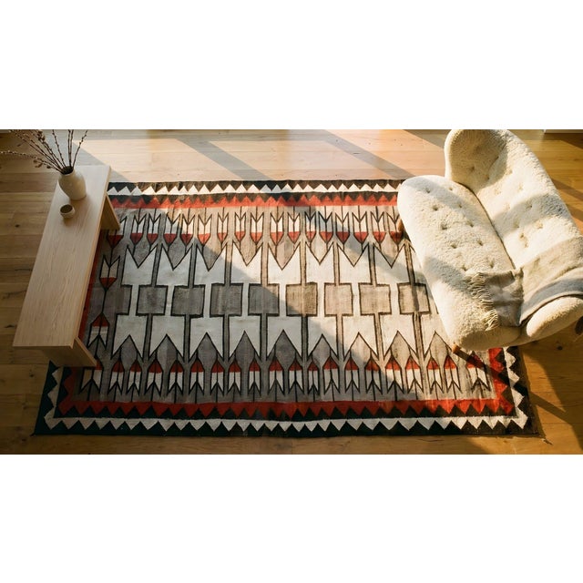 Early 20th Century American Navajo Pictorial Rug ( 4'2" x 8'4" - 127 x 254 ) For Sale - Image 13 of 14