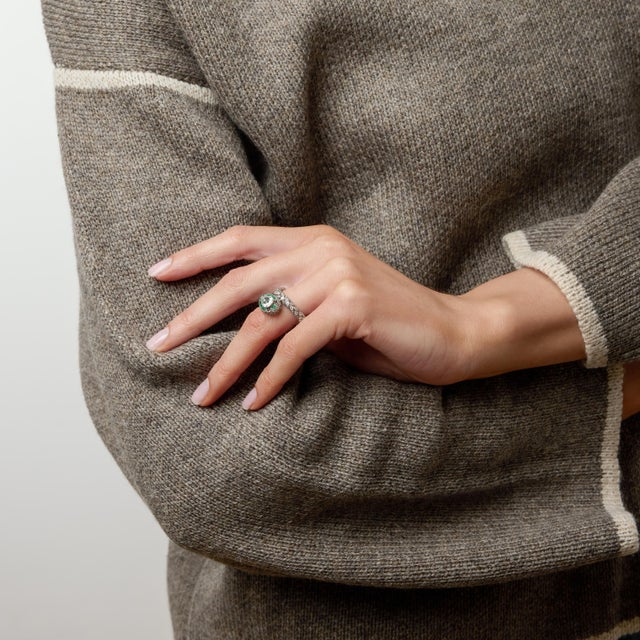 2010s Rose Cut Diamond Emerald Platinum Snake Wrap Ring, Size 8.75 For Sale - Image 5 of 6