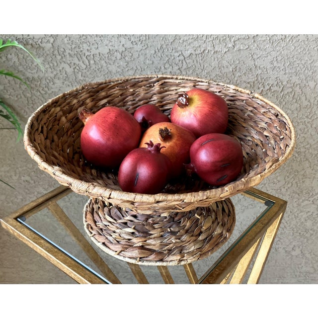 Late 20th-Century Handwoven Water Hyacinth Pedestal Centerpiece Bowl For Sale - Image 14 of 18