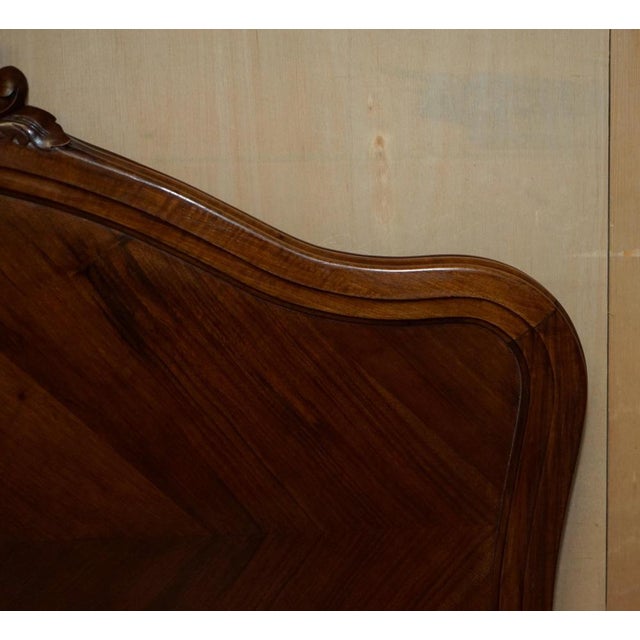 Set of French Louis XV Napoleon III Ornately Carved Bed Frames in Walnut, 1880 For Sale - Image 11 of 18