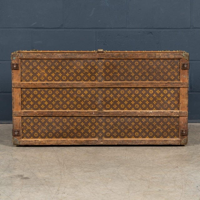 Vintage Steamer Trunk in Monogram Canvas from Louis Vuitton, France, 1930 For Sale - Image 9 of 18